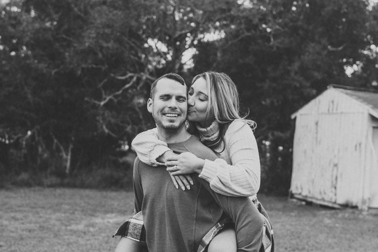 The Wedding Website of Isabella Guerra and James Foster