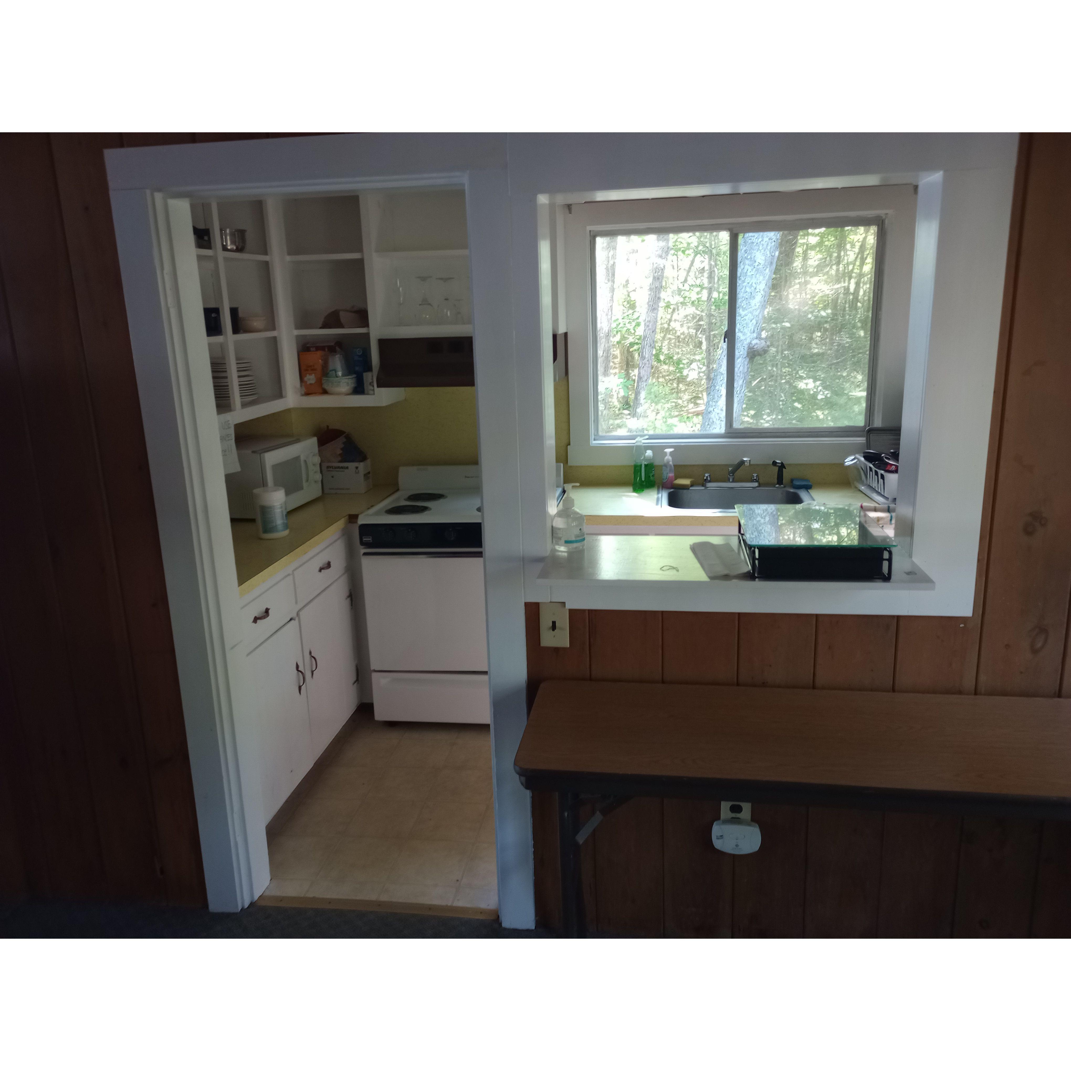 Lake View Lodge- Kitchen