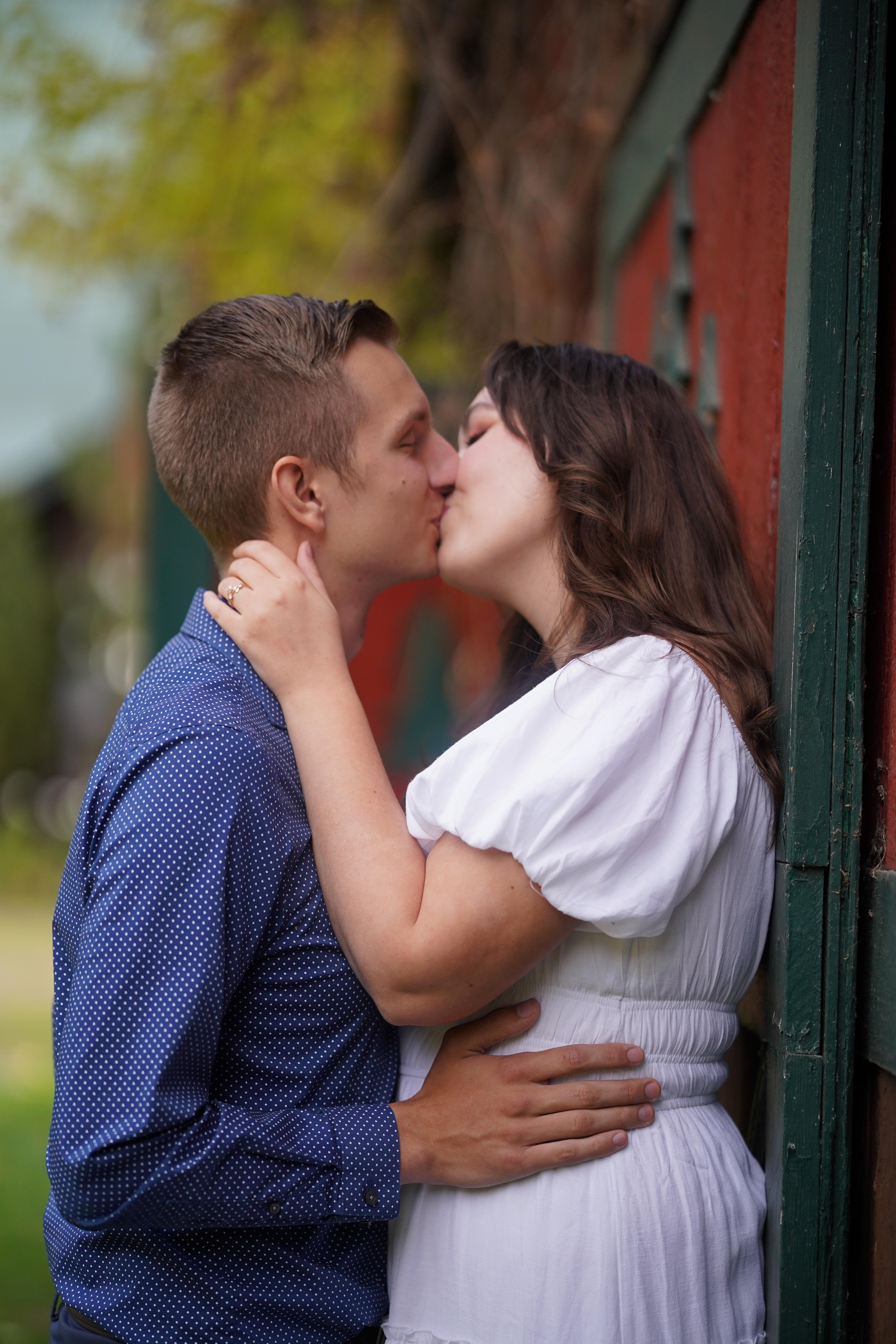 The Wedding Website of Nellie Alford and Eli Stanciu