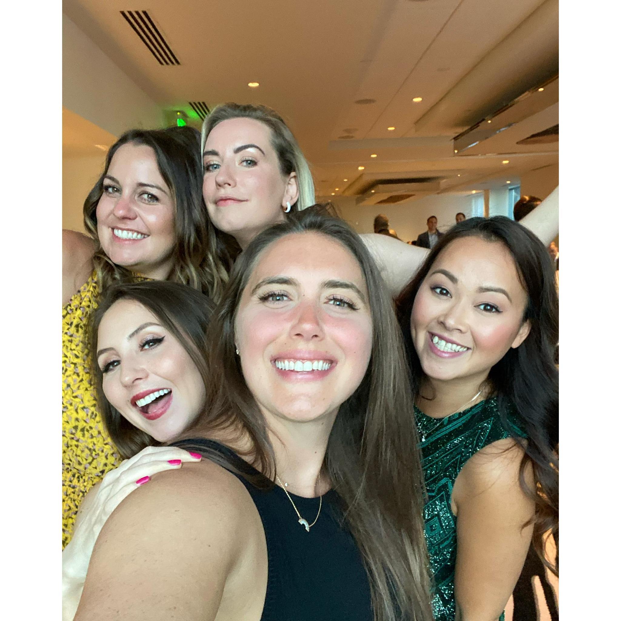 Alyssa with some of her closest friends (clockwise: Alyssa, Megan, Kara, Lun and Julia)