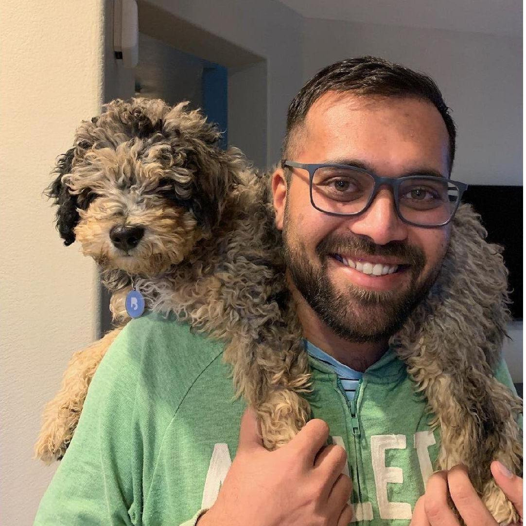 This Was Not in My Contract, Hooman