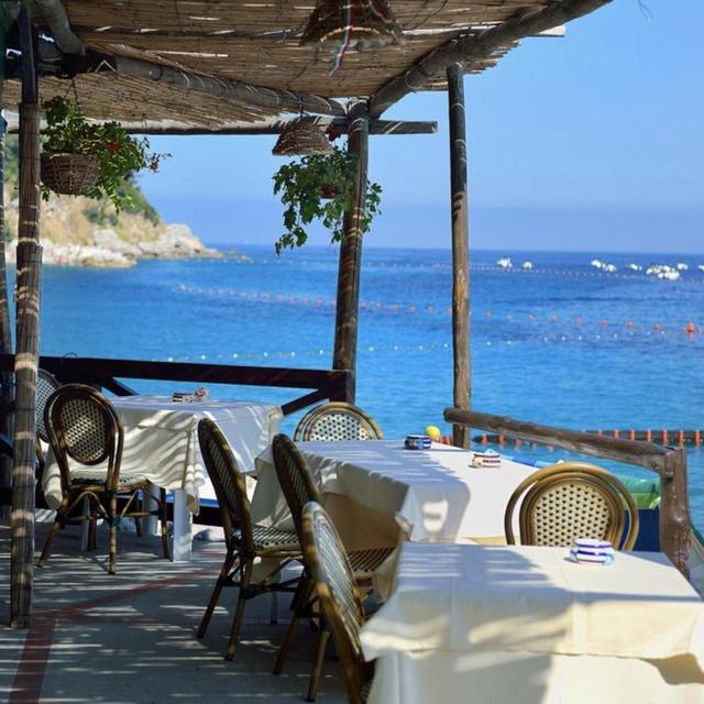 Seaside Lunch in Capri