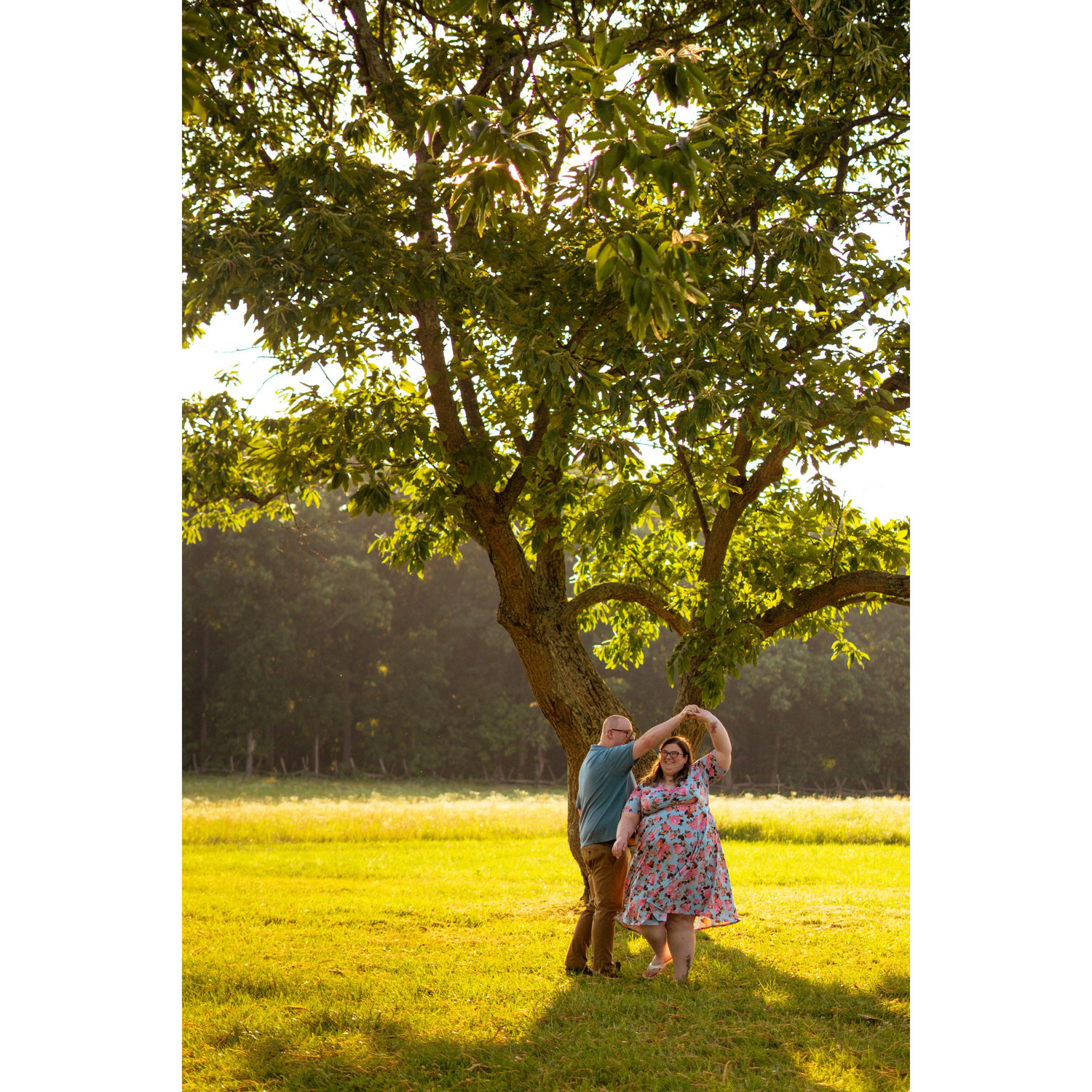 Engagement Photos by Savana Ashley Photography