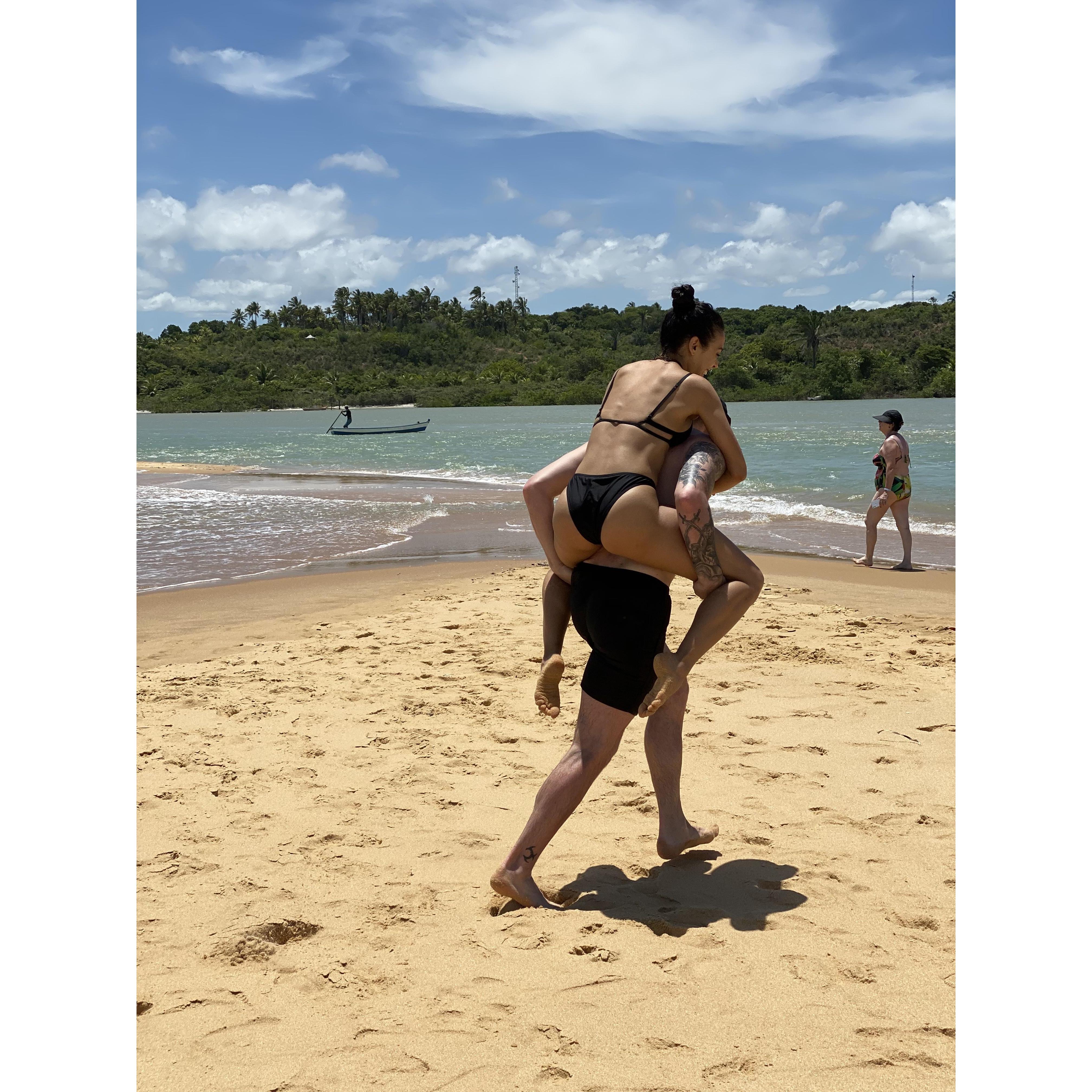🍑🐒