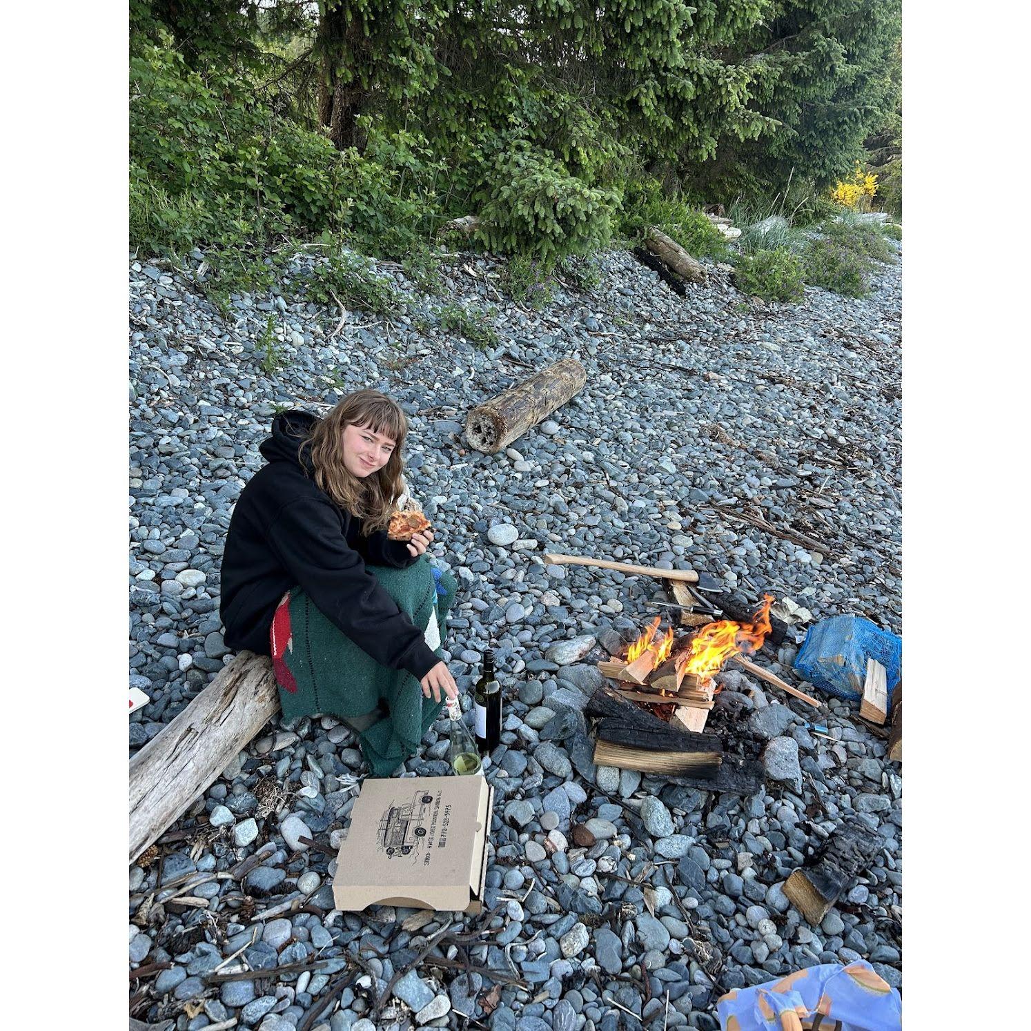pizza and a fire by the ocean!