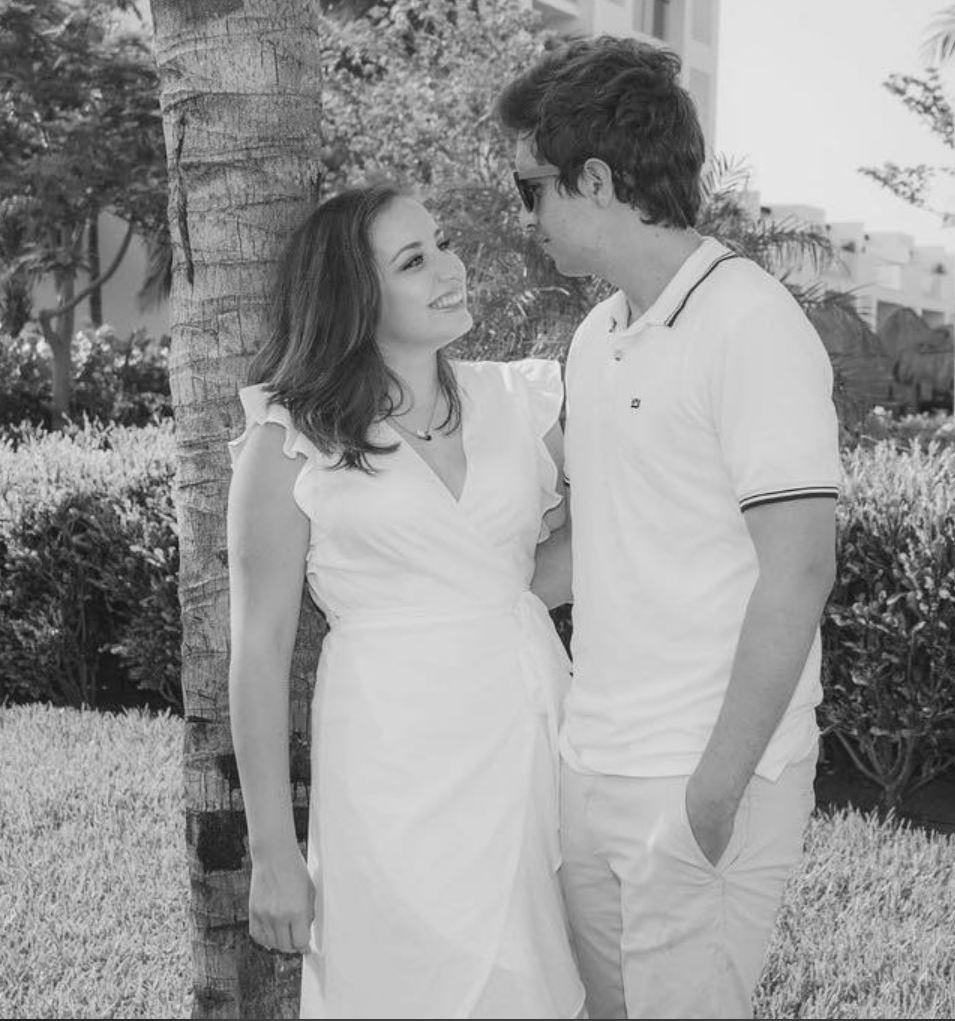 The Wedding Website of Stephanie Varley and Mario Peralta