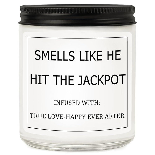 RIZOOCE Bridal Shower Gifts for Bride, Bride to Be Engagement Gift for Couples Women, Funny Wedding Lavender Candles