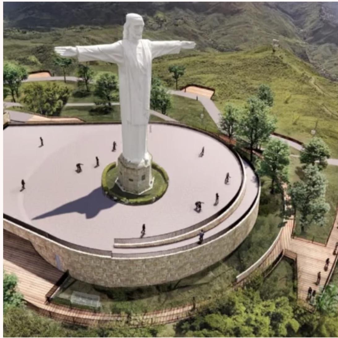 CRISTO REY
One of Cali’s most iconic landmarks, this
impressive hilltop statue offers
breathtaking panoramic views of the city
and its surrounding mountains.