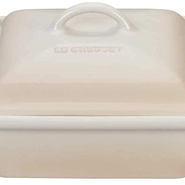 Le Creuset Heritage Meringue Stoneware Covered 2.5 Quart Square Casserole Dish