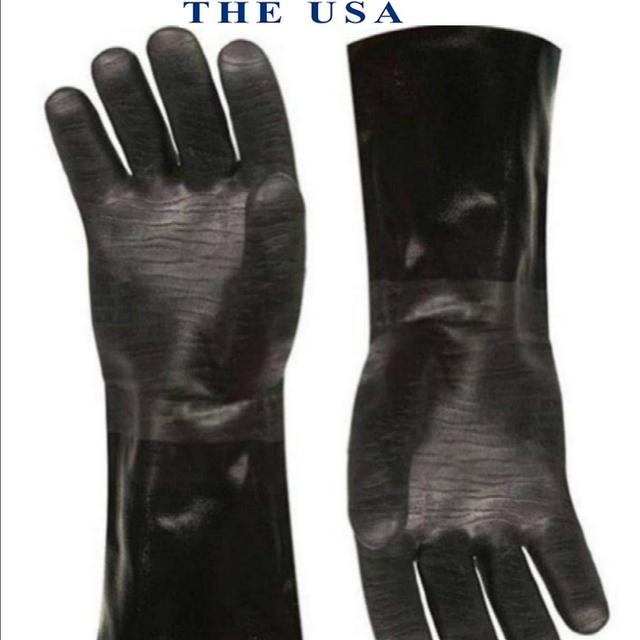 Insulated waterproof / oil and heat resistant BBQ, smoker, grill, and cooking gloves. Use for barbecue & grilling -1 pair Size 10/XL (13 Inch)