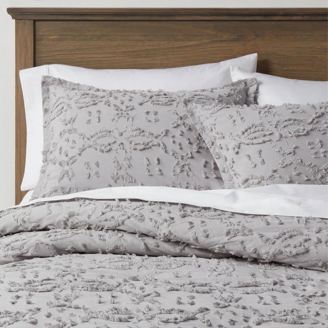 Full/Queen Clipped Chenille Comforter & Sham Set Light Gray - Threshold™
