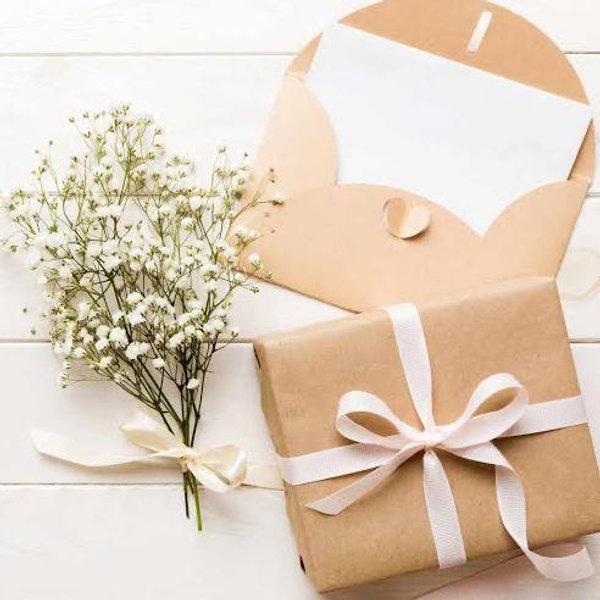 Invest In Our Newlywed Cash Fund (Couple-Focused)