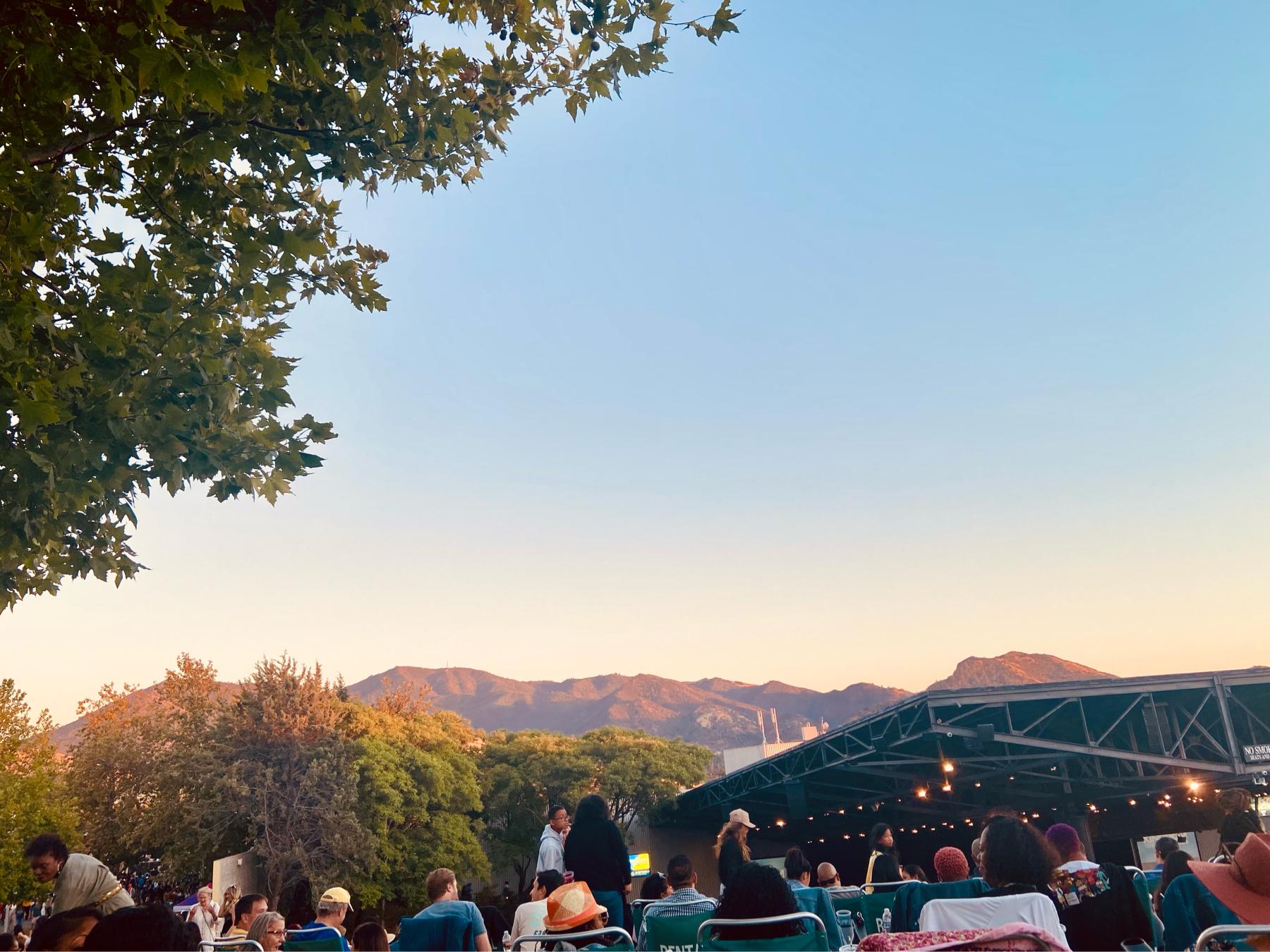 The Wedding Website of Holly Nicole Davis and Erick Axel Garnica