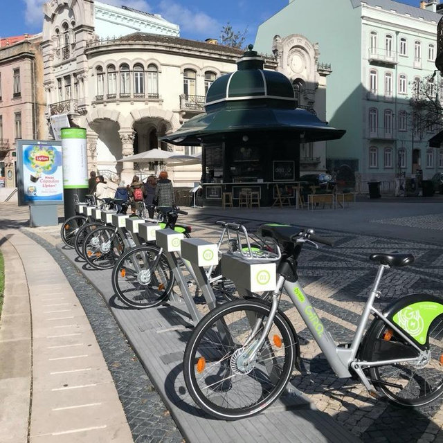 Bicycle Rental Day Pass in Lisbon