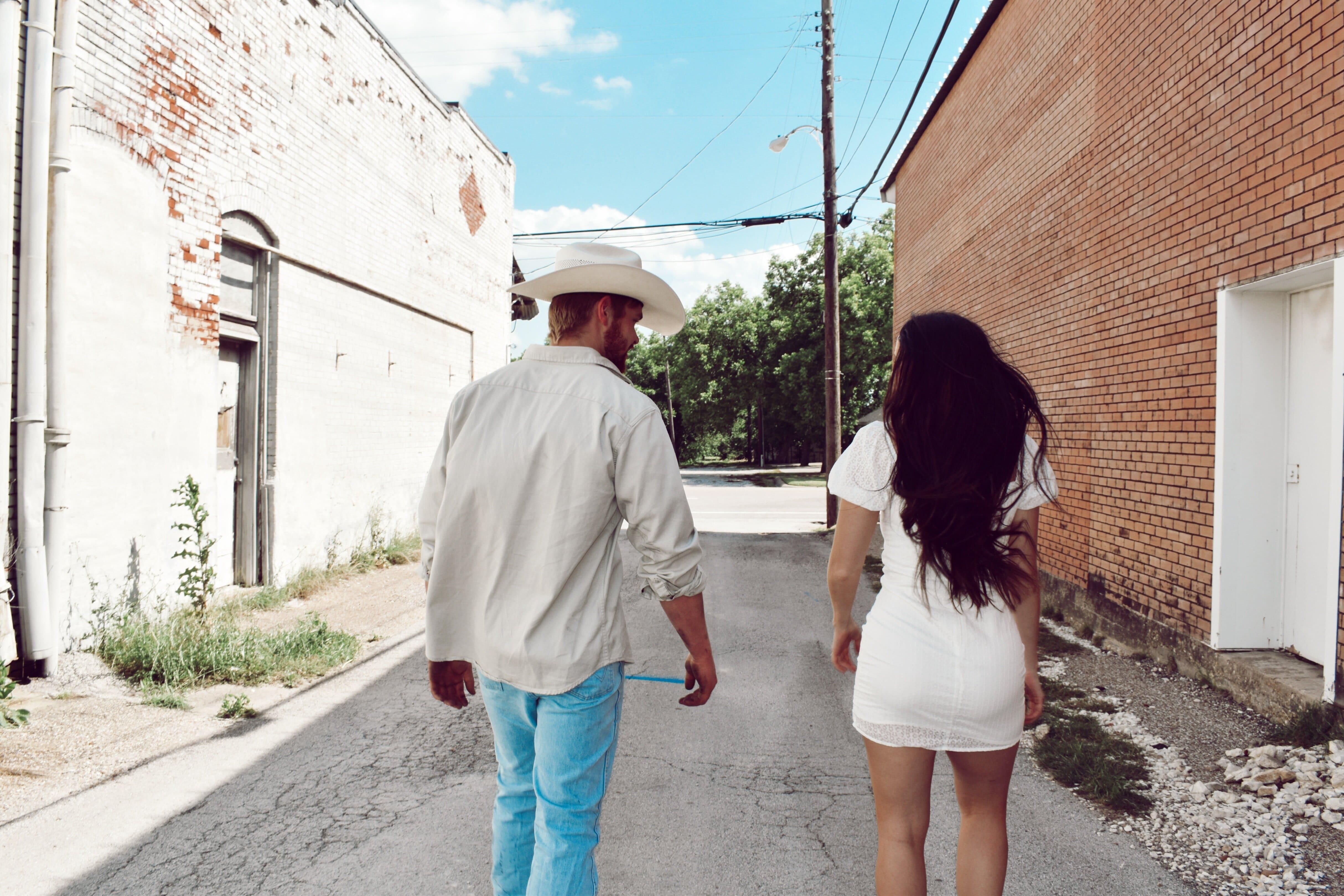 The Wedding Website of Jacalyn Straka and Sterling Baker