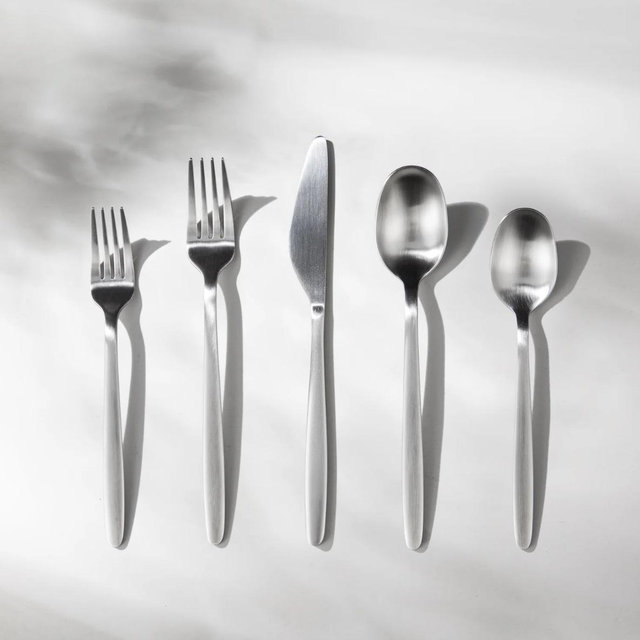 Tia Flatware (silver)