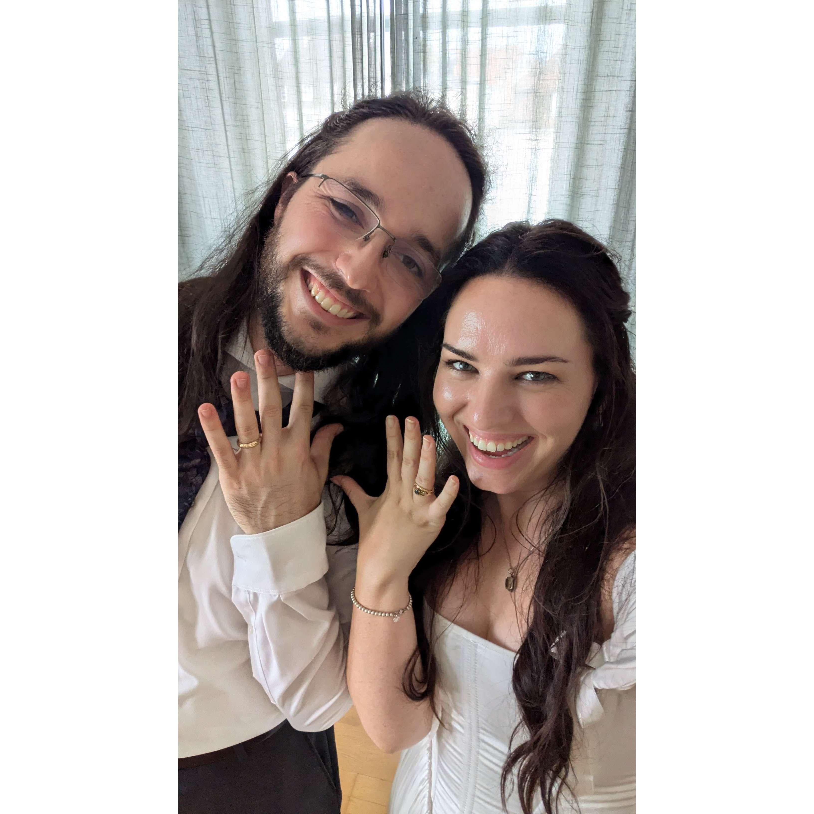 Landshut, DE September 6, 2024 - immediately after getting married at the Rathaus!