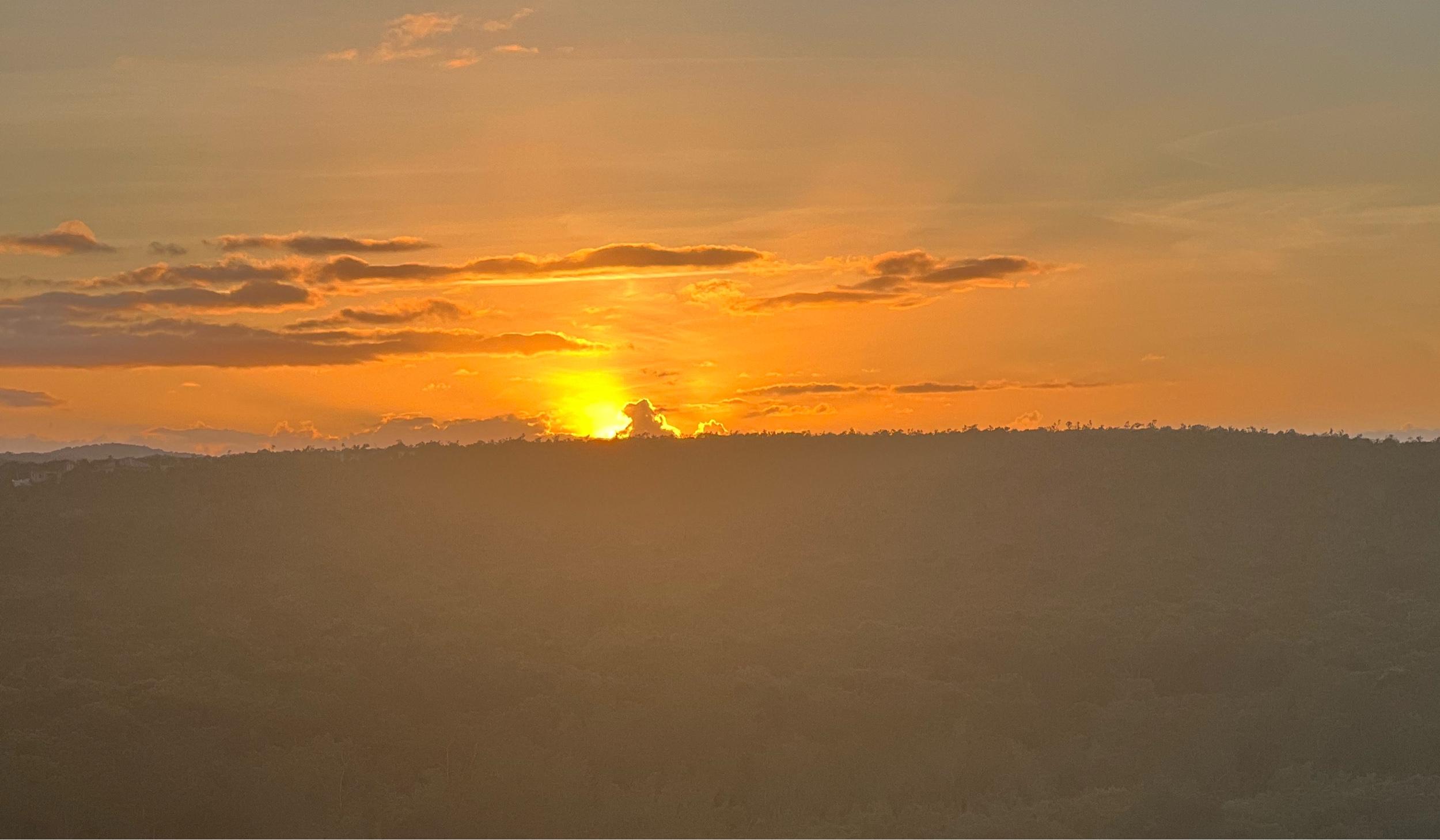 The Wedding Website of Valarie Lock and Justin Elmergreen