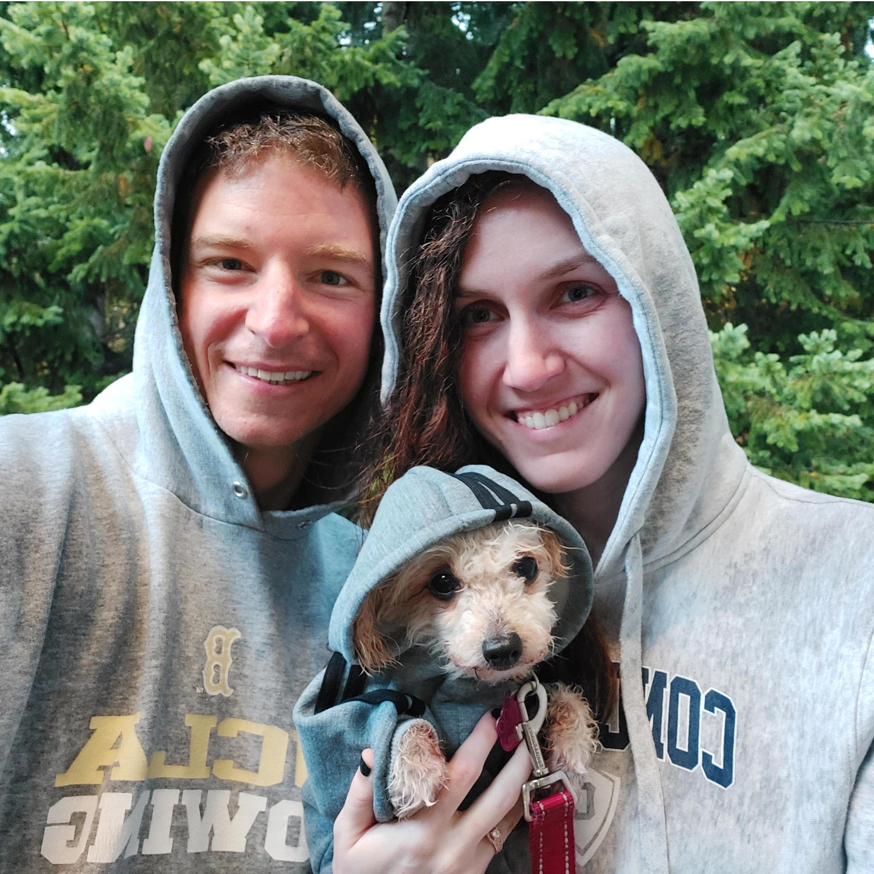 Stuart + Shannon + Wren on a walk in the greenery and rain of their PNW home, Rocky Balboa style.