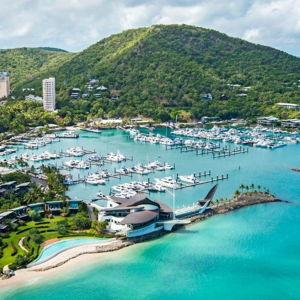 Round Trip Plane Tickets to Hamilton Island