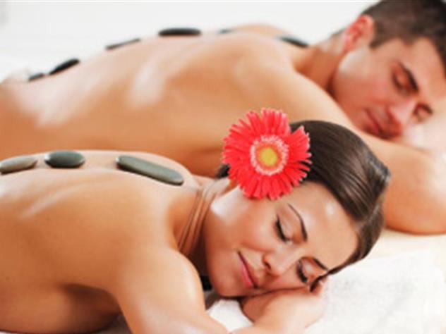 Honeymoon couples spa day