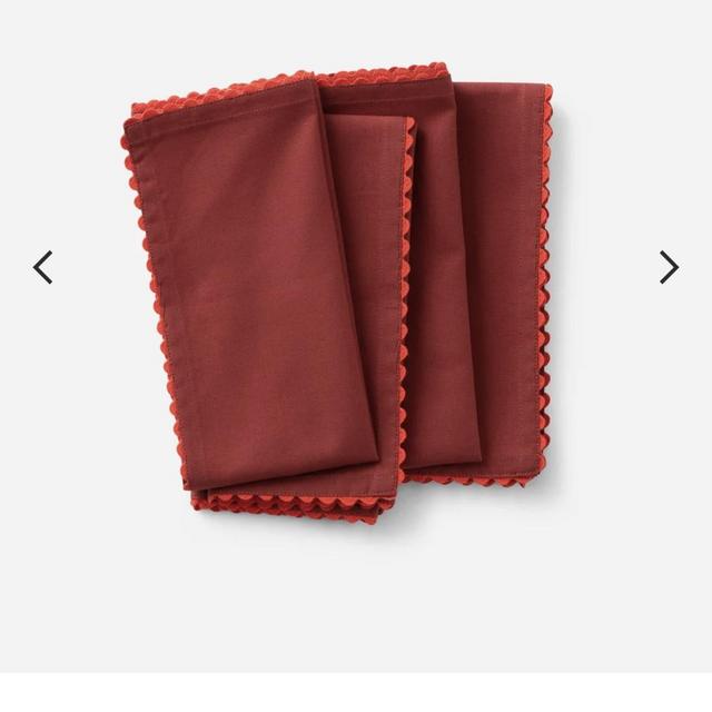 Scallop Trim Napkin Set of 4 Paprika