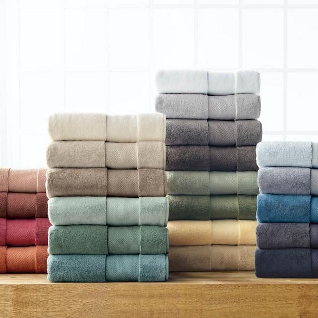 Frontgate Resort Cotton Bath Sheet in Chambray