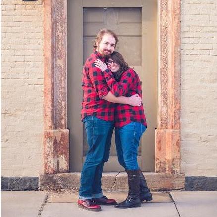 One of the many engagement photos taken by the very talented @cocohofferphotography !