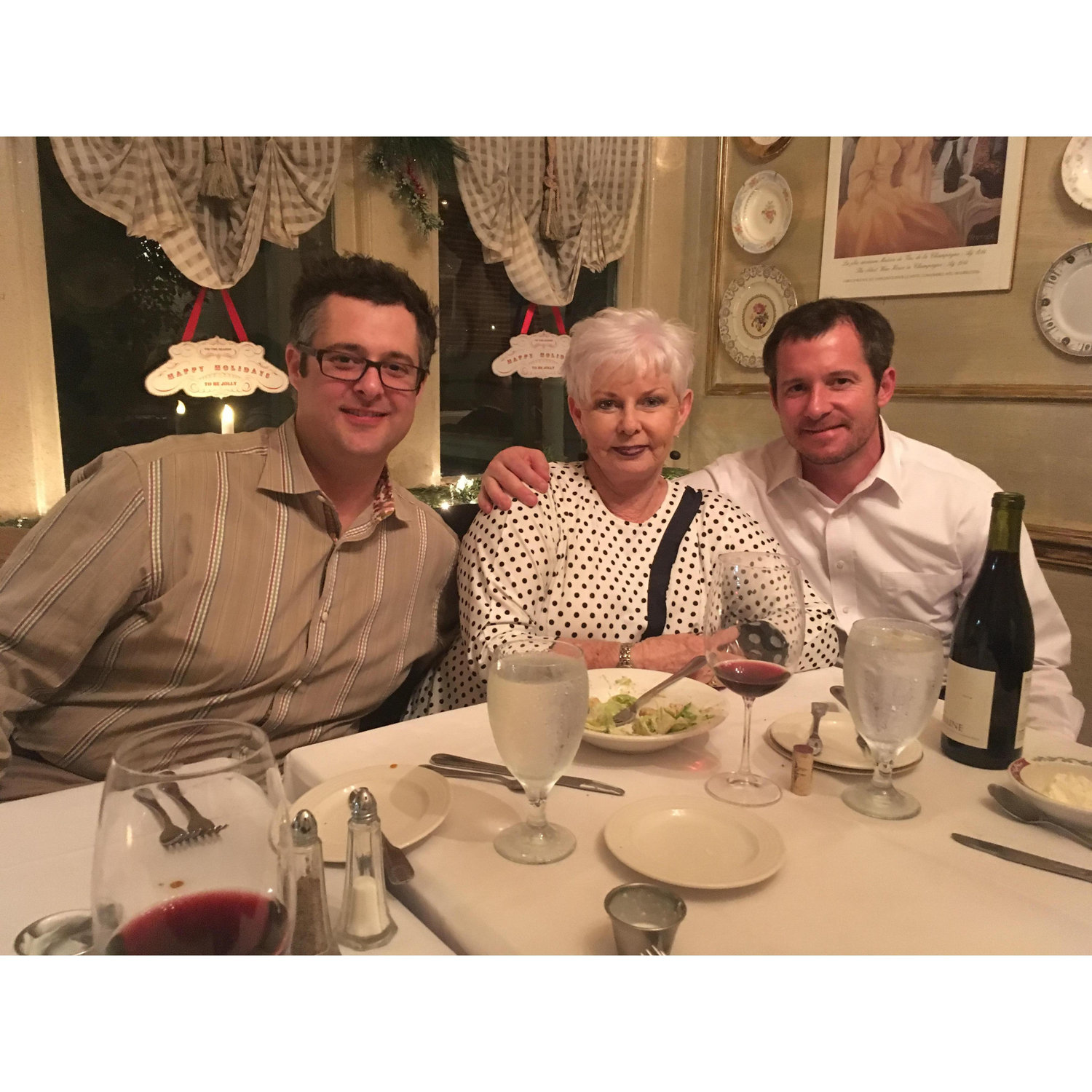 Austin's brother Brandon, mom Jan, and Austin