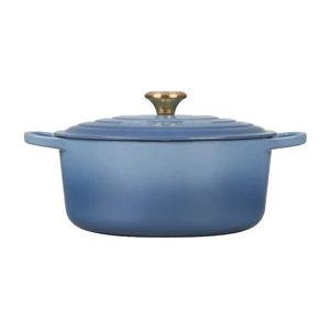 Signature Round Dutch Oven