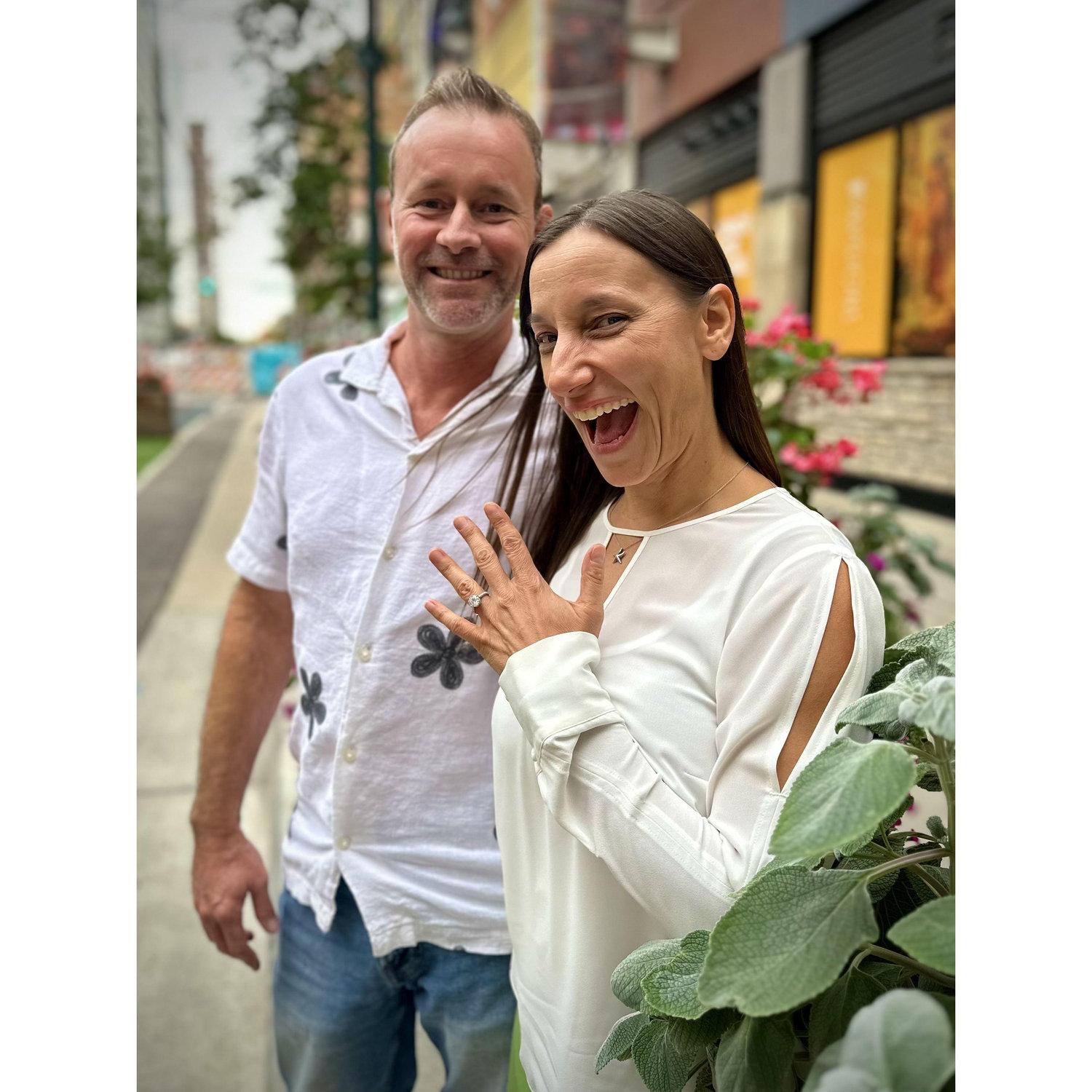 We got engaged!!