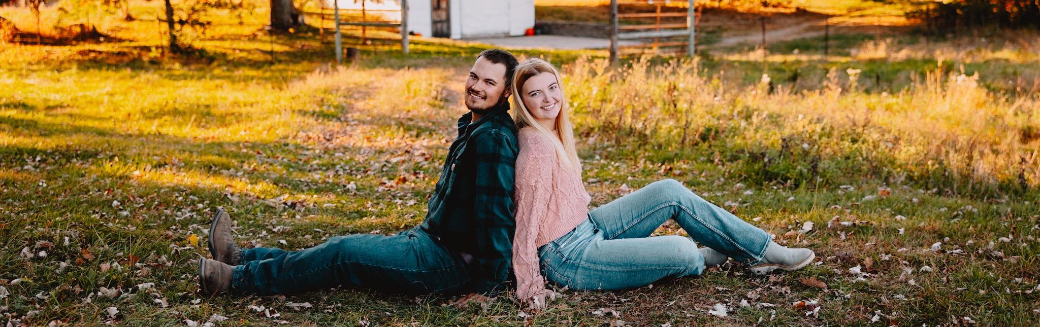 The Wedding Website of Hannah Davis and Tate Ovik