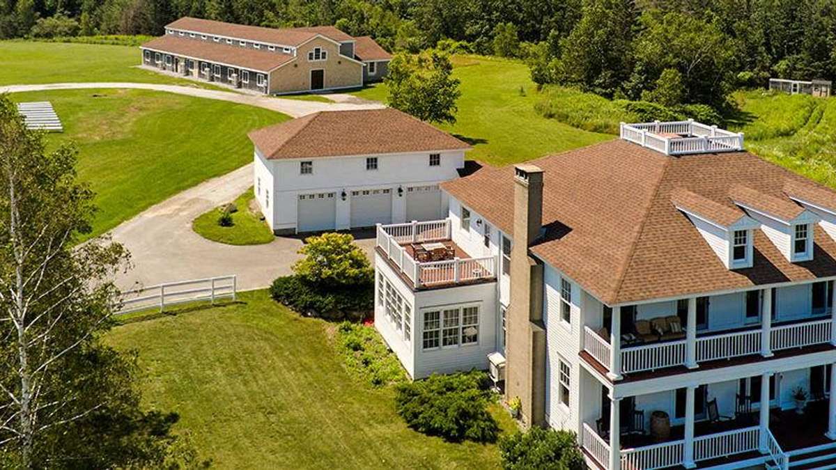 Ash Point Estate | Wedding Venues | Cost, Reviews & Photos | Zola