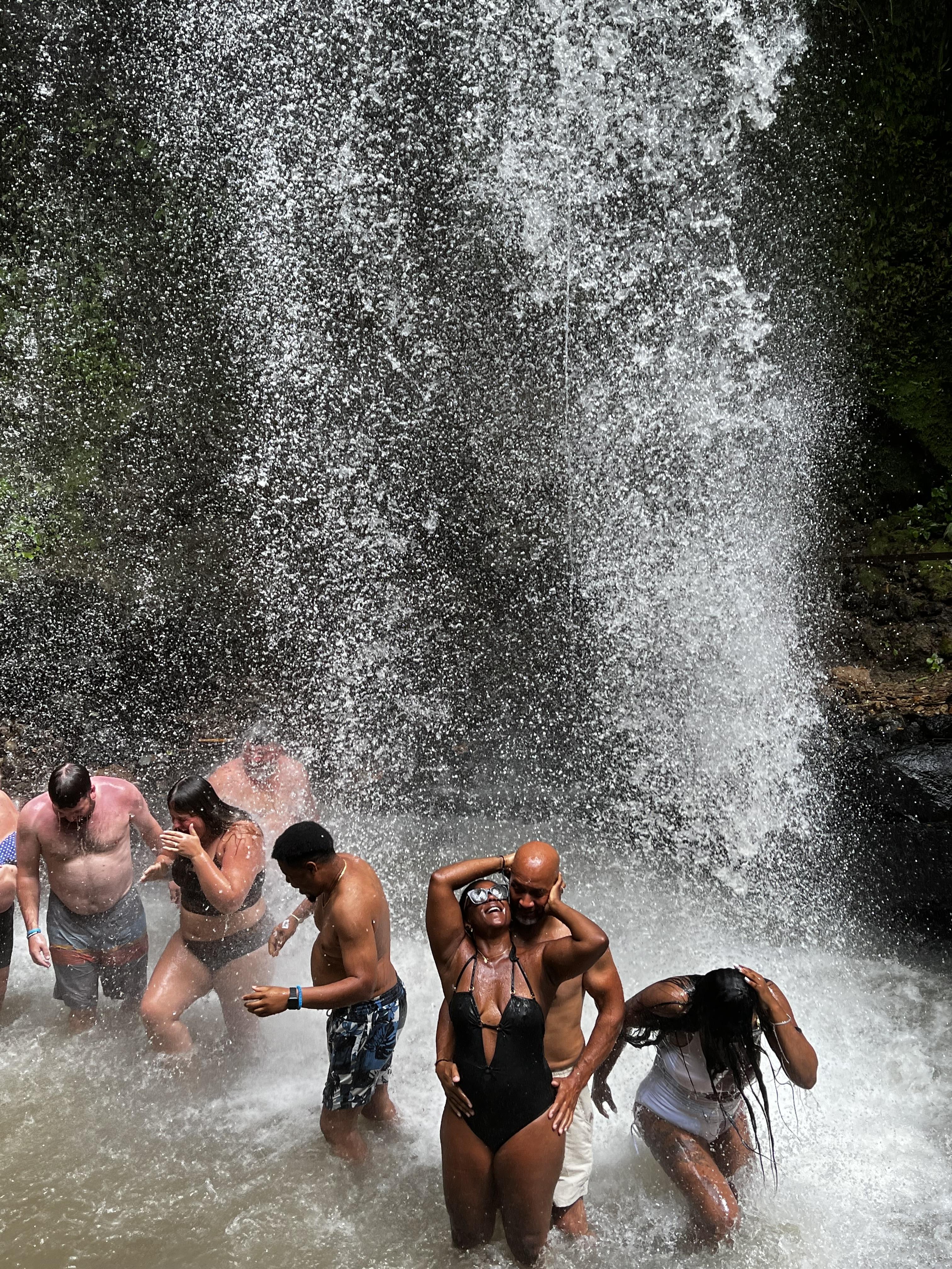 The Wedding Website of Veronica Madison and Larron Watson