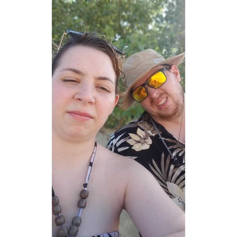 The natural state of love birds.