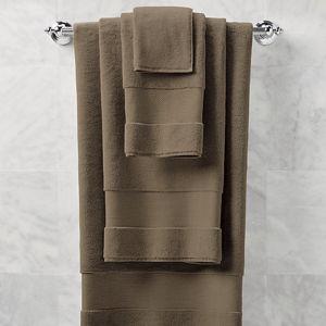 Frontgate Resort Collection Bath Towels: Luxurious Turkish Cotton & Superior Absorbency
