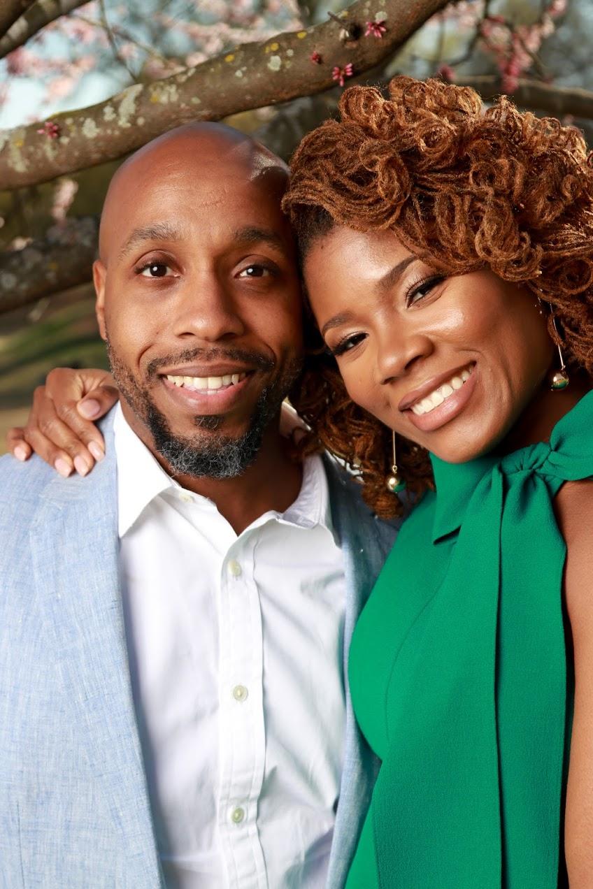 The Wedding Website of Victoria Robinson and Yahdo Warner