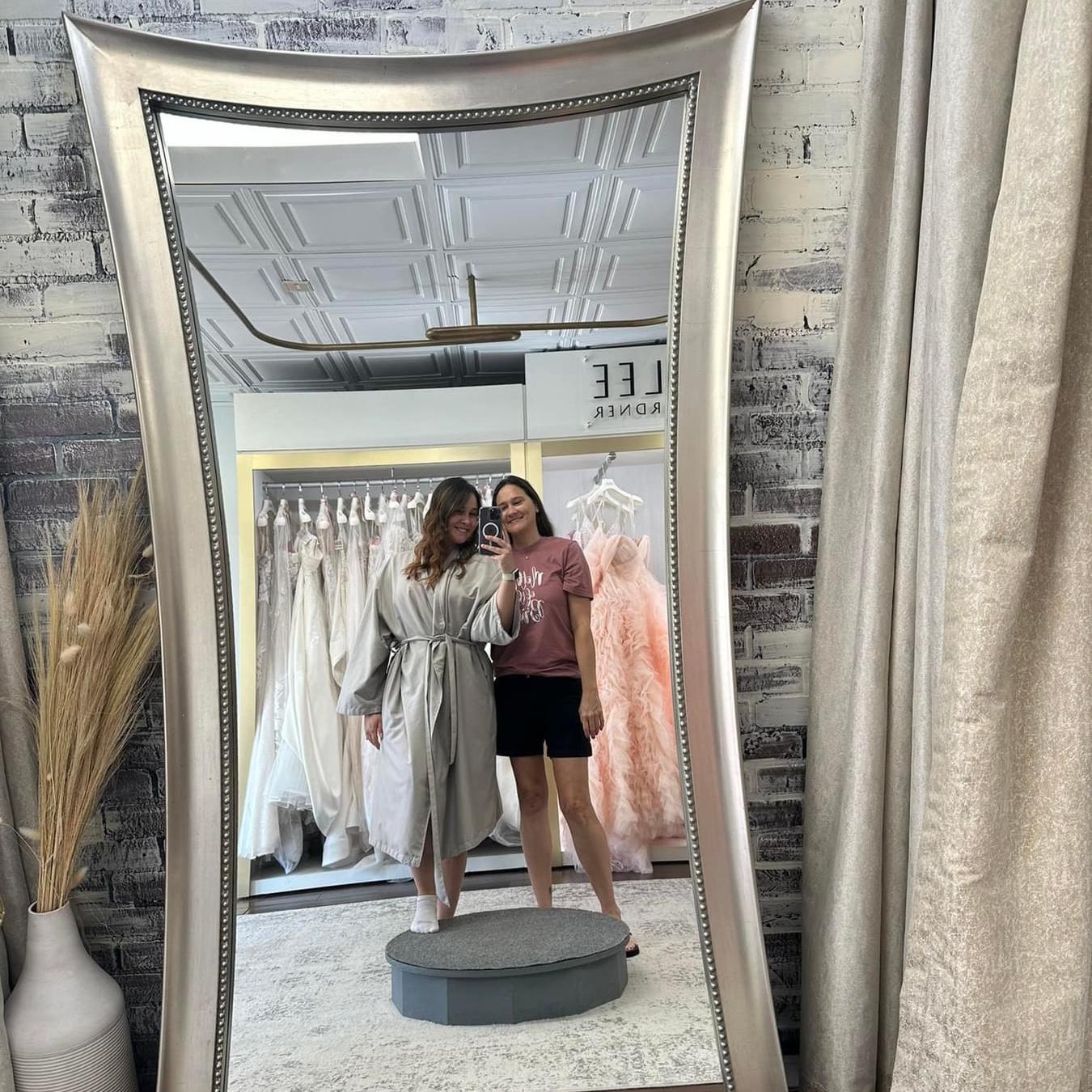 HOW GOOD IS THIS ROBE?!?!!??!