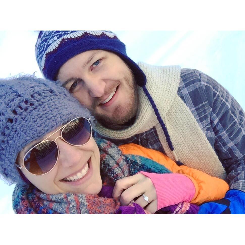 We're engaged!!