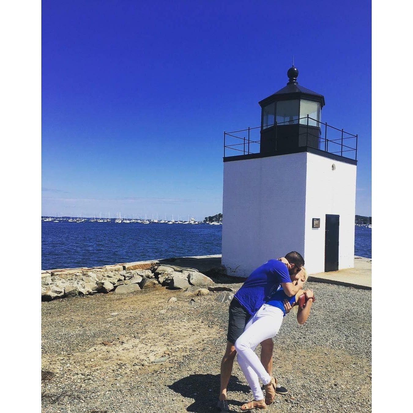 The first "dip and kiss" caught on camera