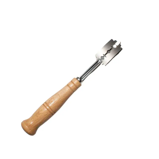 Frieling Bread Lame Dough Scoring Blade w/Extra Blades and Cover, 7.5 Inch, Natural Wood Handle