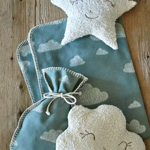 Kinderdecke Wölkchen, salbei, 75 x 100 cm, 100 % Baumwolle, GOTS