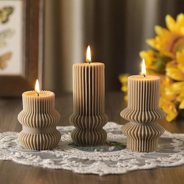MTLEE 3 Pcs Small Ribbed Pillar Candles Scented Pillar Candle Decorative Candles Soy Wax Aesthetic Candle 4.7, 4.2, 3.2 in Height Modern Geometric Home Decor for Bathroom Living Room(Khaki)