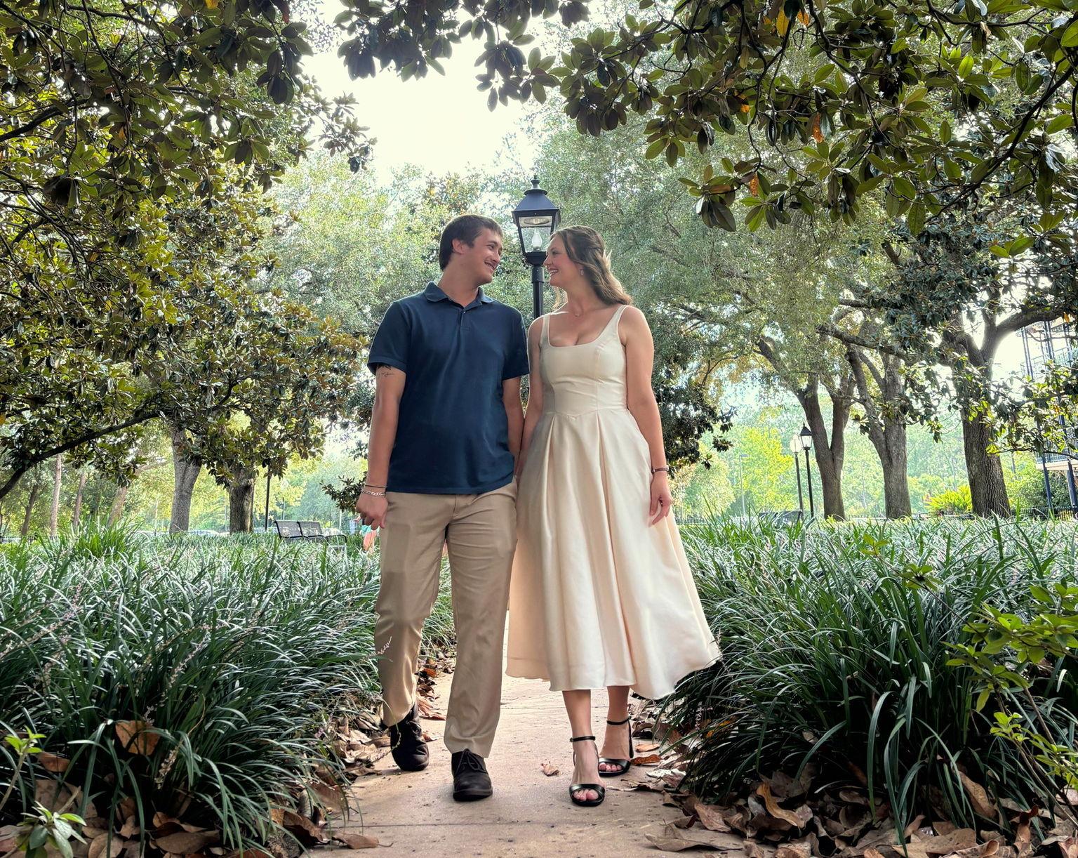 The Wedding Website of Carsyn Haley and Christian Hutchens