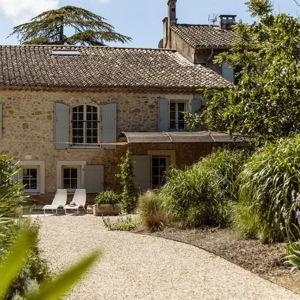 Stay at Mas Millésime in Saint-Rémy-de-Provence