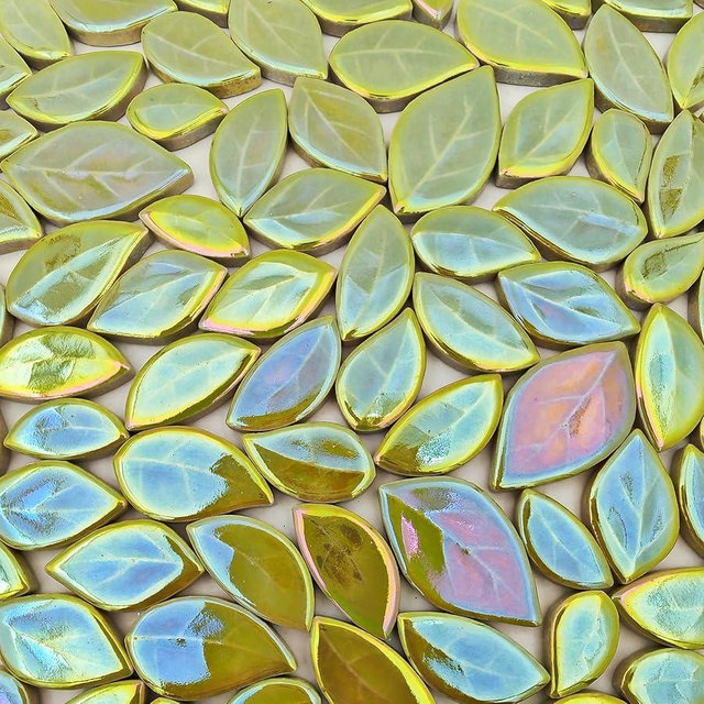 500g/1.1lb Leaf-Shaped Ceramic Mosaic Tiles,Ceramic Mosaic Pieces for Crafts,Mosaic Tiles for Home Decoration or DIY Crafts,Mosaic Making Supplies. (Iridescent Yellowish Green)