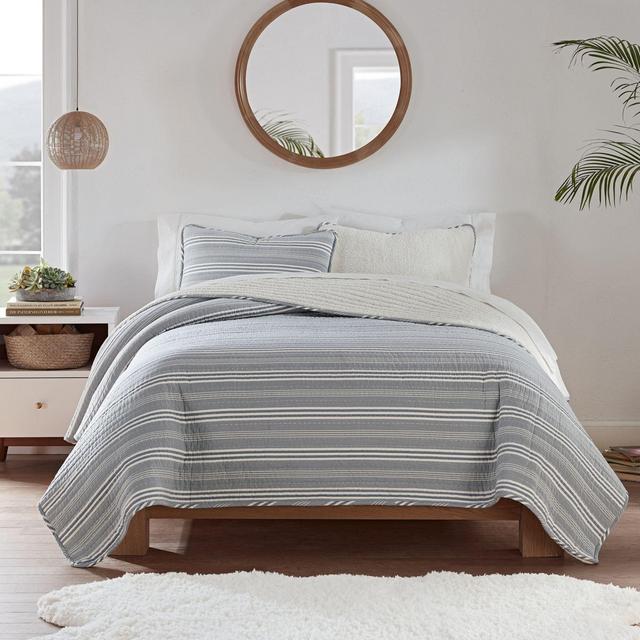 UGG® Devon Sherpa 3-Piece King Reversible Quilt Set in Navy Stripe
