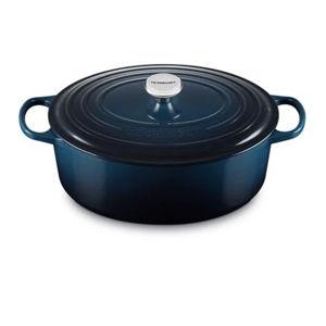 Signature Oval Dutch Oven