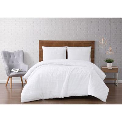 Brooklyn Loom® Carlisle Stripe Clipped Jacquard 3-Piece King Duvet Set in White