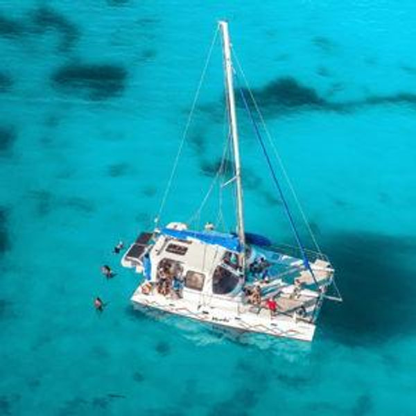 Catamaran Daysail around St. Maarten